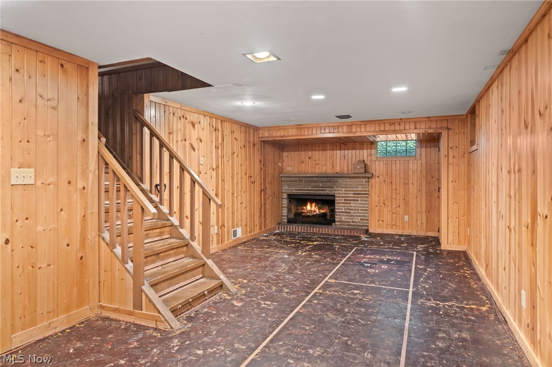 2917 Westmoreland Avenue NW Canton OH 44718