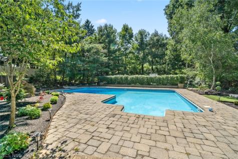 2917 Westmoreland Avenue NW Canton OH 44718