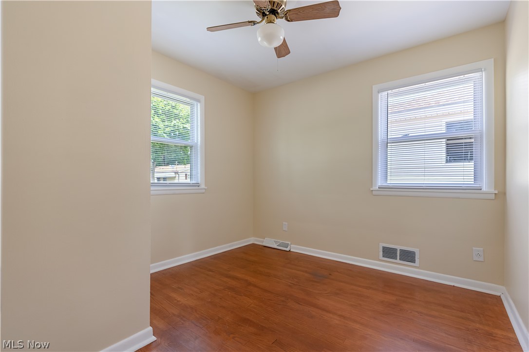 1925 Quayle Drive Akron OH 44312