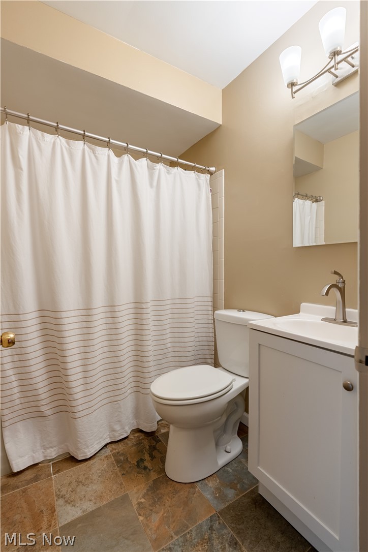 1925 Quayle Drive Akron OH 44312
