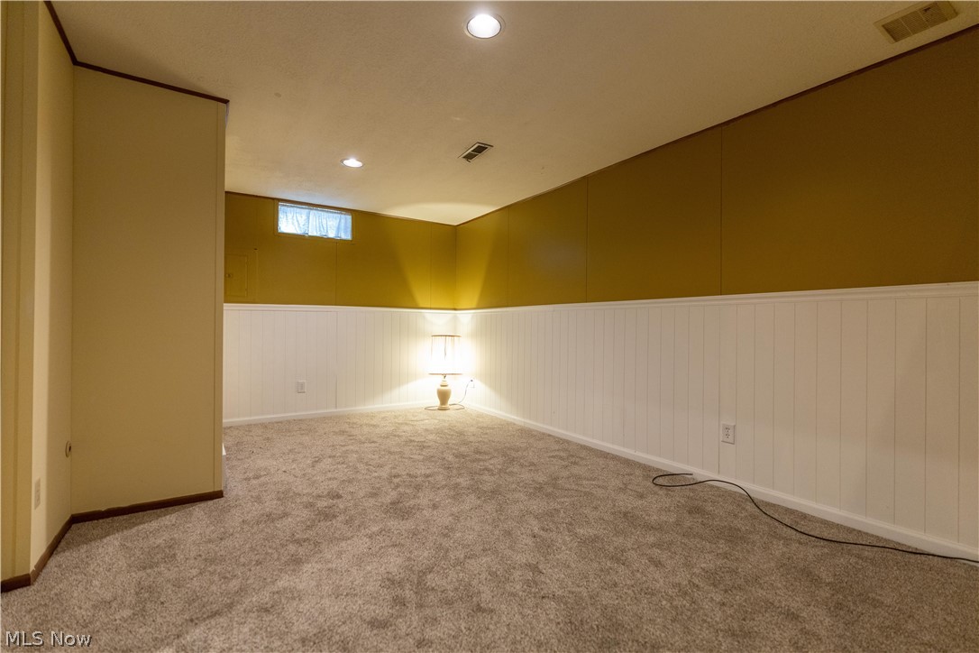 1925 Quayle Drive Akron OH 44312