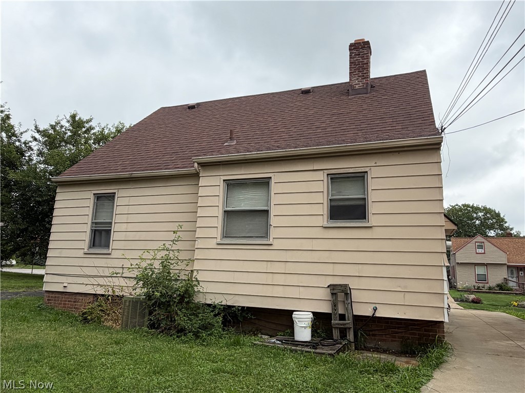 4618 E 88th Street Garfield Heights OH 44125