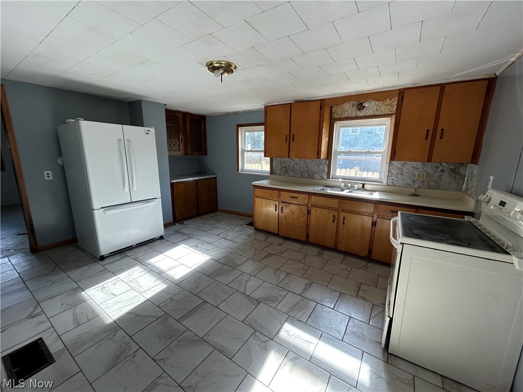 341 Saint Clair Avenue SW New Philadelphia OH 44663