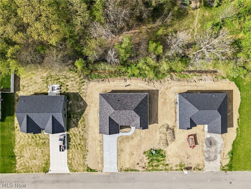 2310 Wilshire Drive Cortland OH 44410