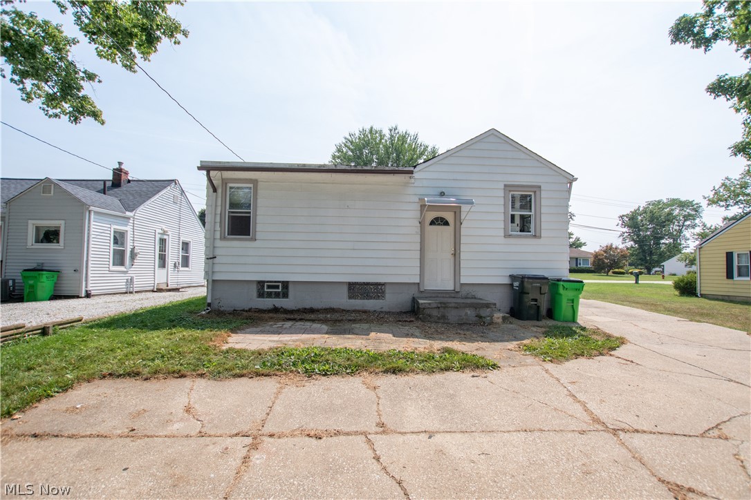 1213 Meadowbrook Boulevard Stow OH 44224