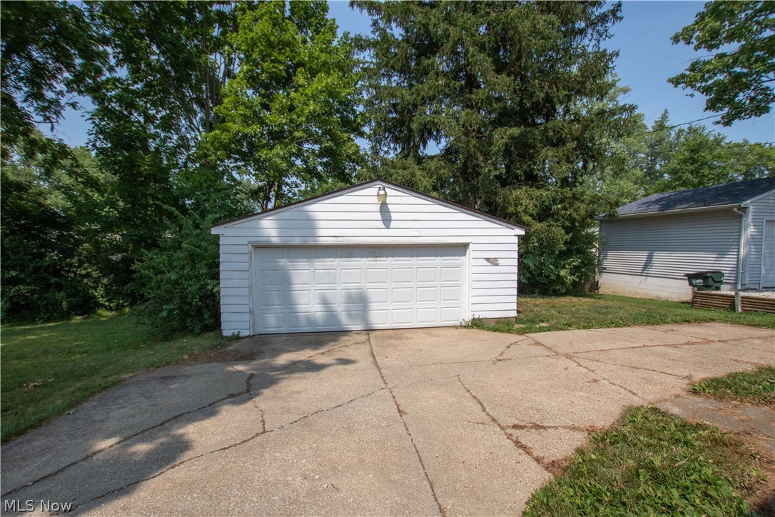 1213 Meadowbrook Boulevard Stow OH 44224