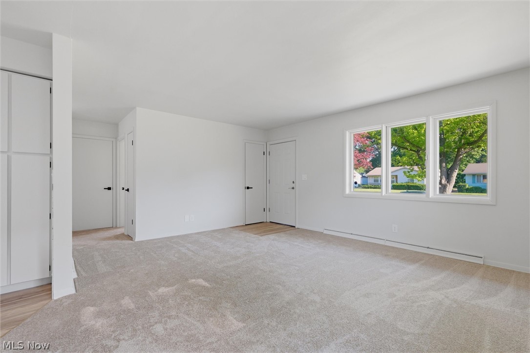 2105 Stewart Drive NW Warren OH 44485