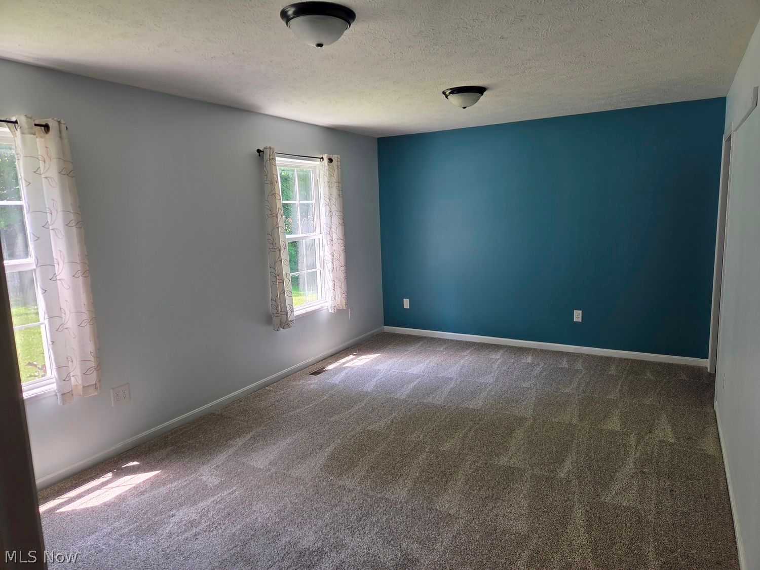 646 Cox Drive Geneva OH 44041