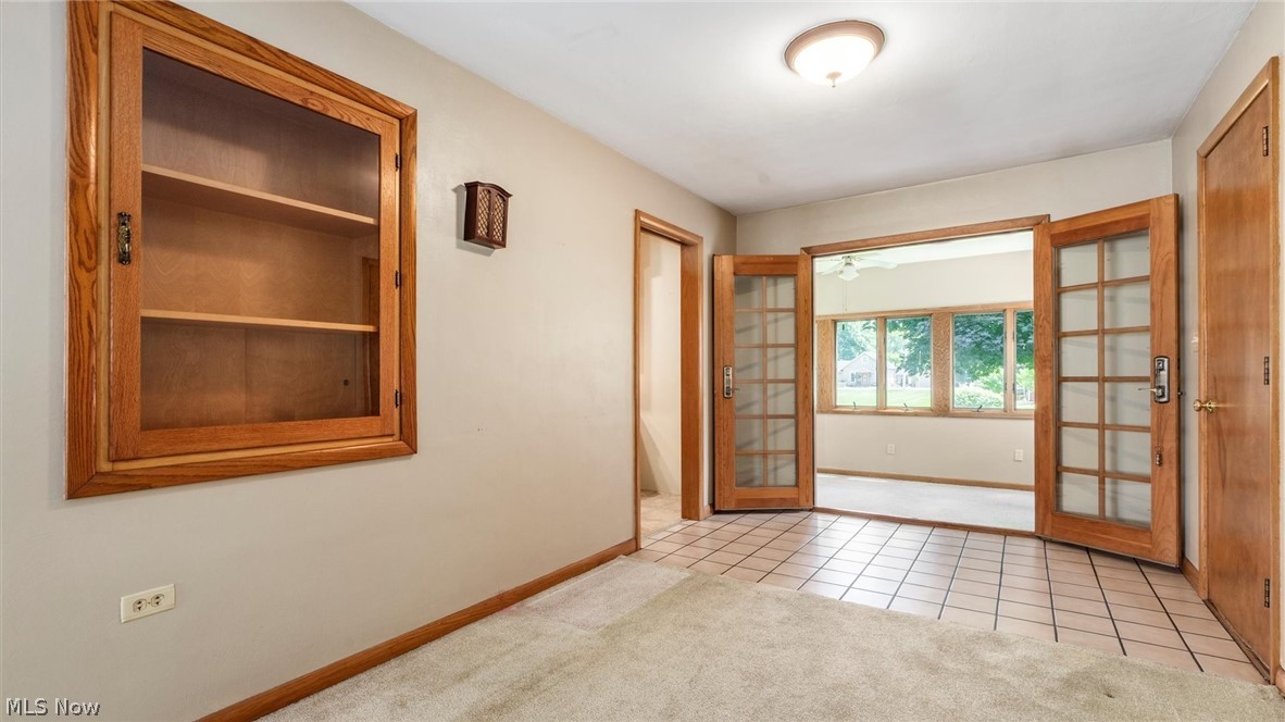 36 W 9th Street Dresden OH 43821