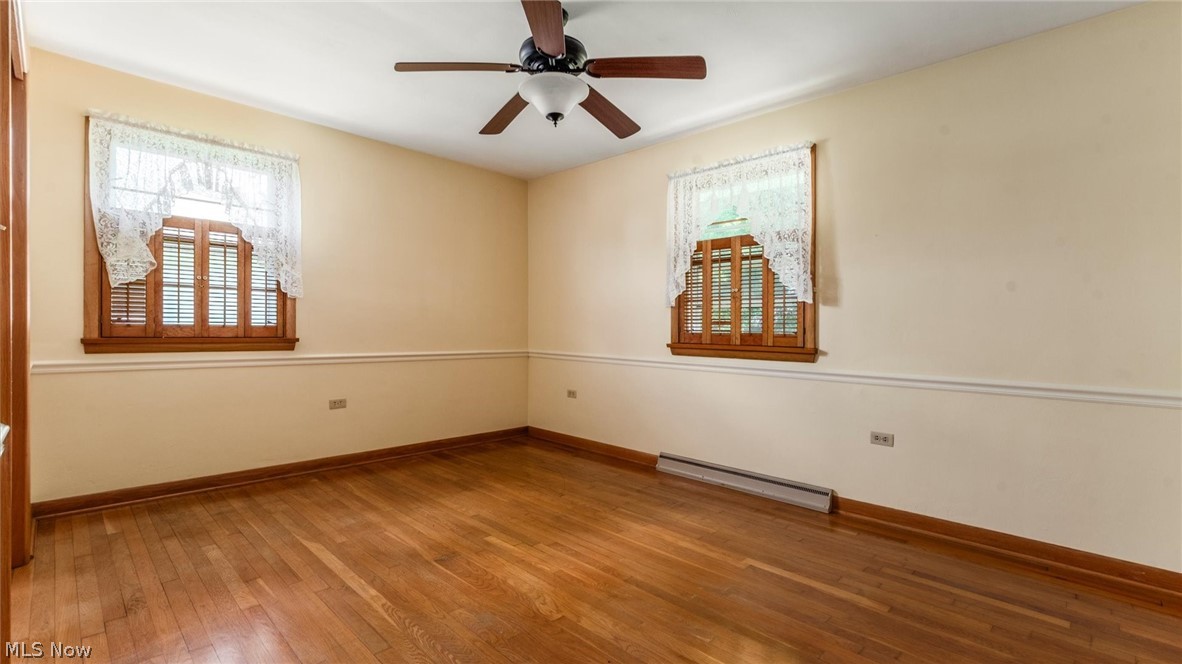 36 W 9th Street Dresden OH 43821