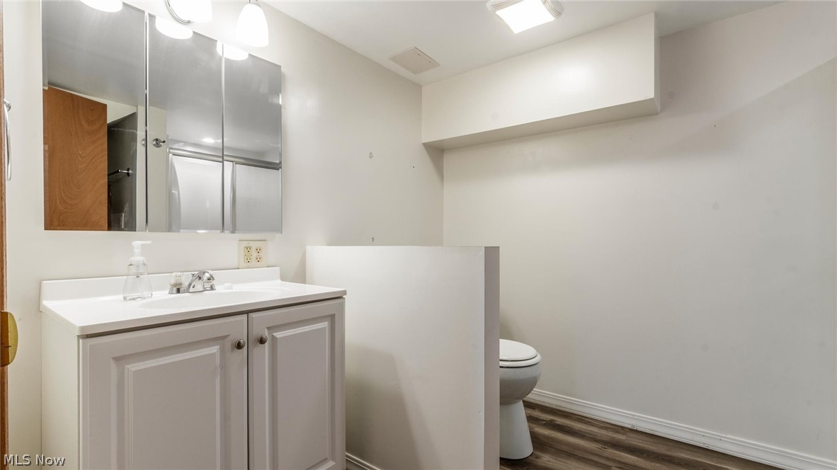 36 W 9th Street Dresden OH 43821