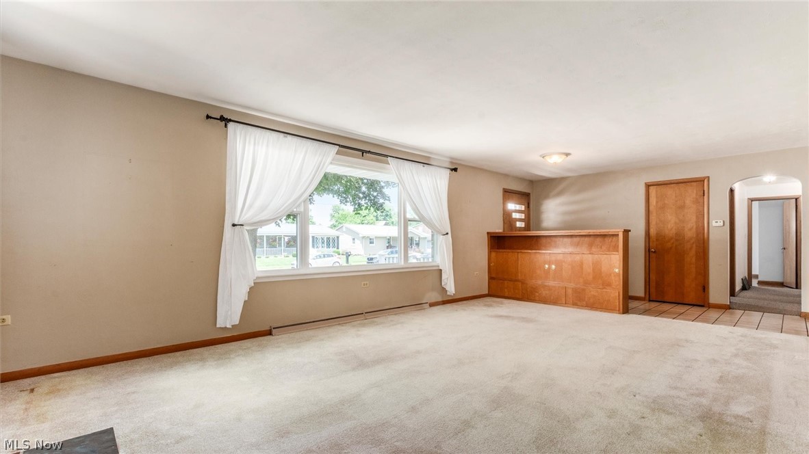 36 W 9th Street Dresden OH 43821