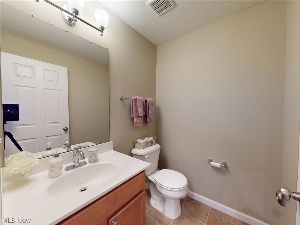 4406 Stoneledge Drive Richmond Heights OH 44143