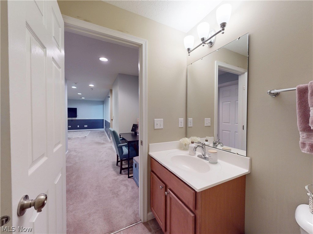 4406 Stoneledge Drive Richmond Heights OH 44143