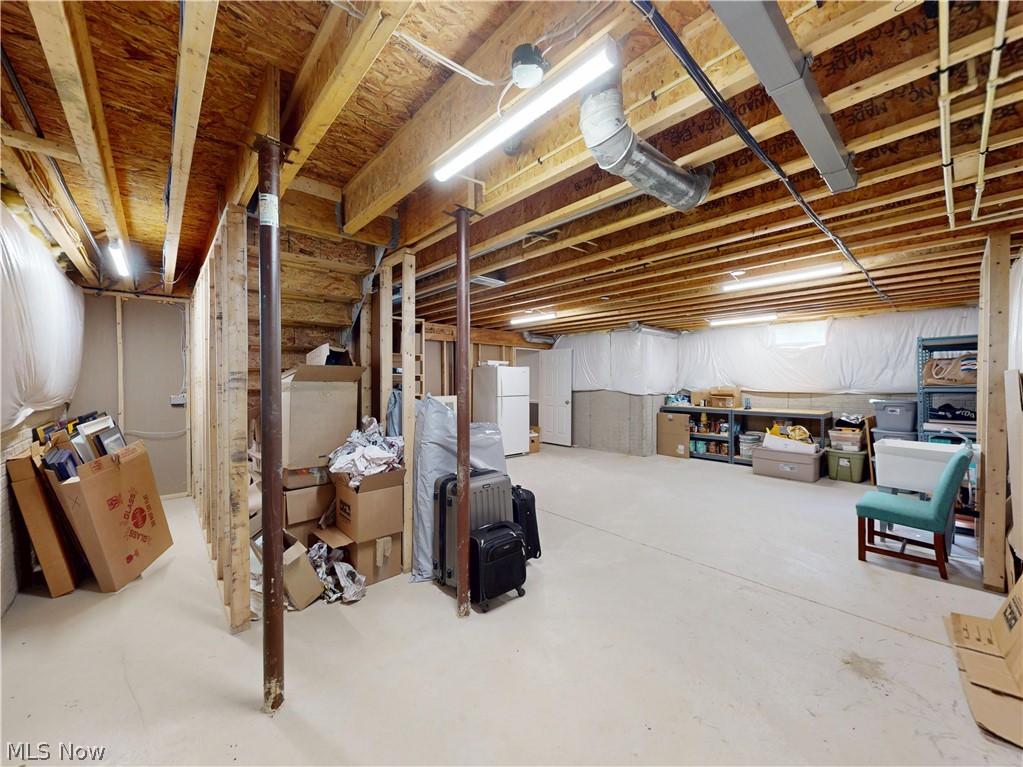 4406 Stoneledge Drive Richmond Heights OH 44143