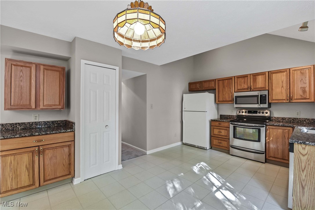 1055 Medfield Drive Rocky River OH 44116