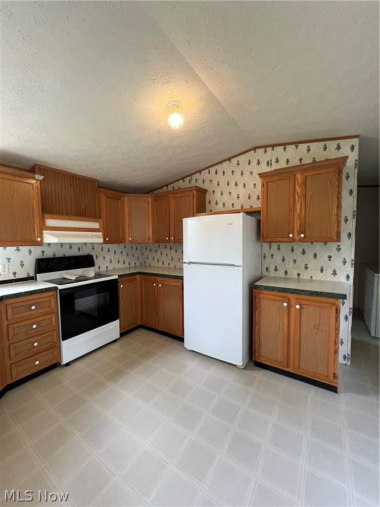 28 Thomas Boulevard NW Massillon OH 44647
