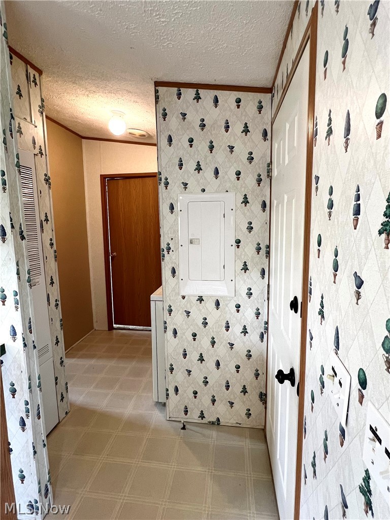 28 Thomas Boulevard NW Massillon OH 44647