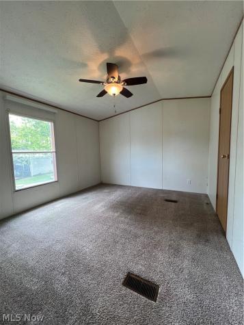 28 Thomas Boulevard NW Massillon OH 44647