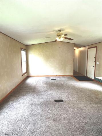 28 Thomas Boulevard NW Massillon OH 44647