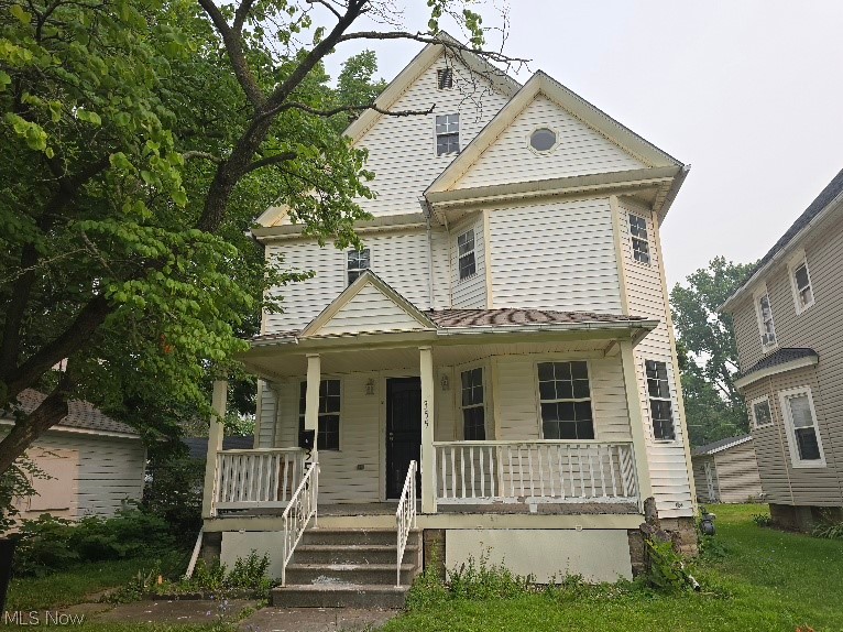 355 12th Elyria OH 44035