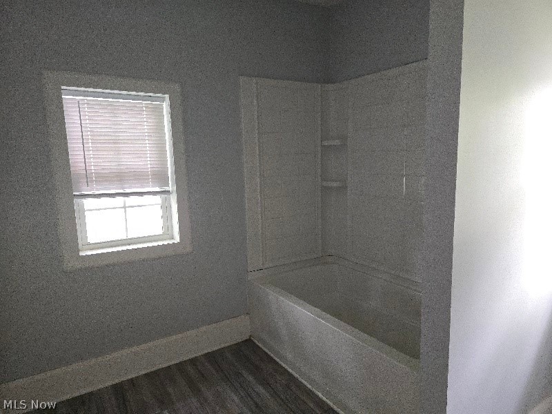 355 12th Elyria OH 44035