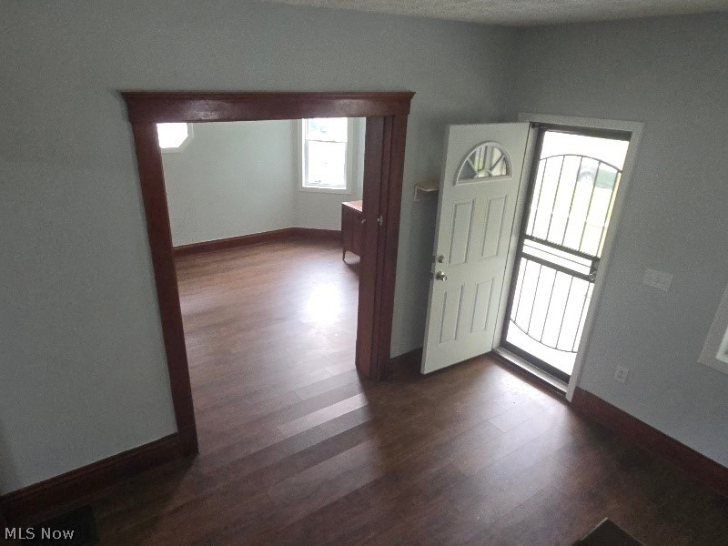 355 12th Elyria OH 44035