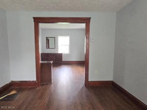 355 12th Elyria OH 44035