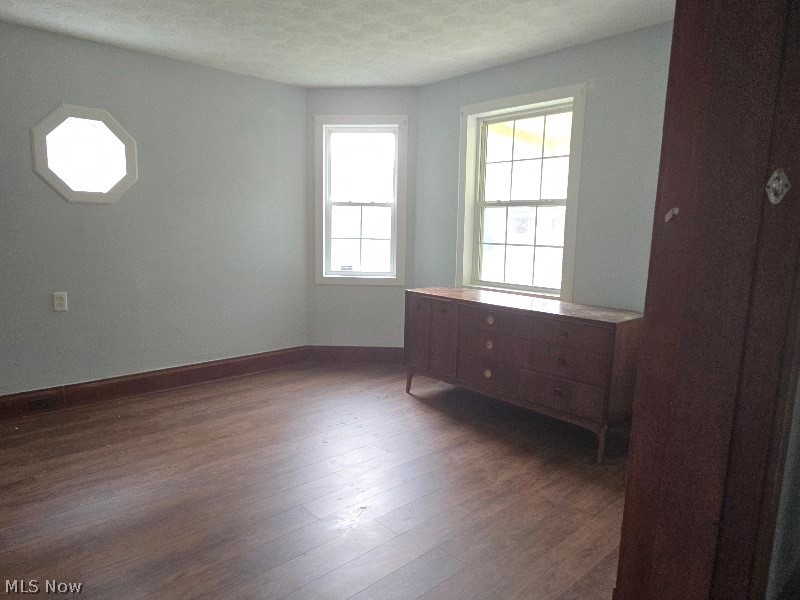 355 12th Elyria OH 44035