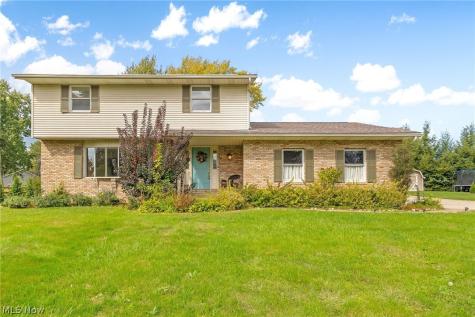 5491 Limerick Avenue NW North Canton OH 44720
