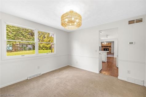 5491 Limerick Avenue NW North Canton OH 44720