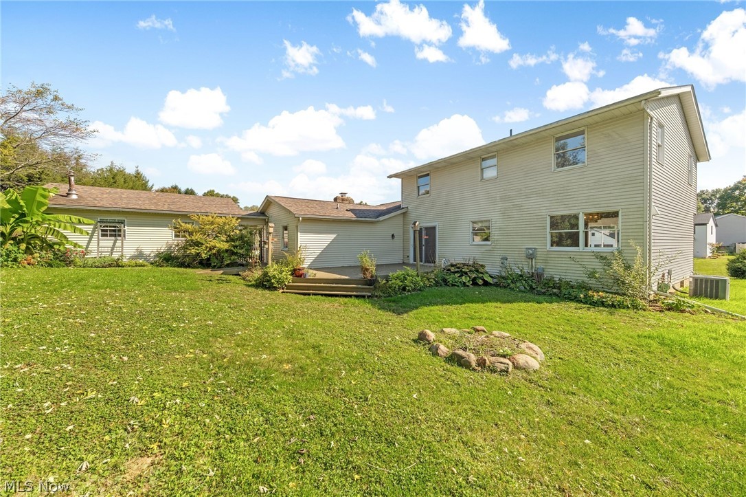 5491 Limerick Avenue NW North Canton OH 44720