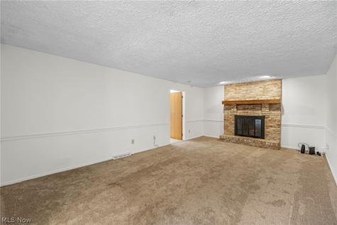 5491 Limerick Avenue NW North Canton OH 44720