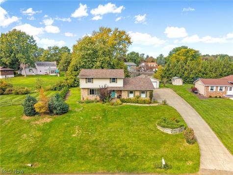 5491 Limerick Avenue NW North Canton OH 44720