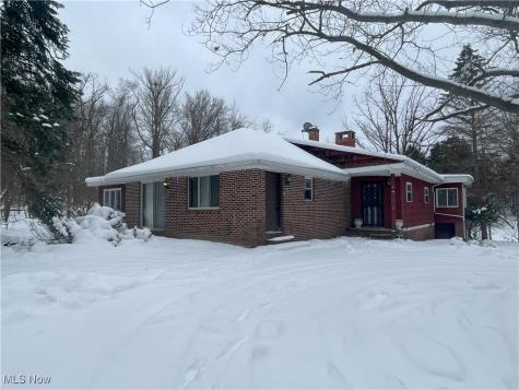 7791 Hoertz Road Parma OH 44134