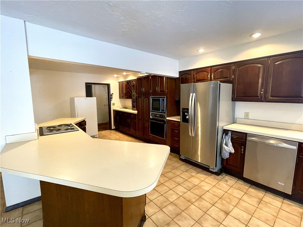 7791 Hoertz Road Parma OH 44134