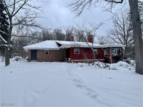 7791 Hoertz Road Parma OH 44134