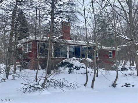 7791 Hoertz Road Parma OH 44134