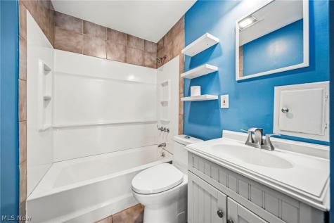 1628 Longwood Drive Mayfield Heights OH 44124
