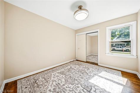 1628 Longwood Drive Mayfield Heights OH 44124