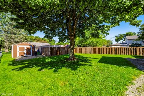 1628 Longwood Drive Mayfield Heights OH 44124