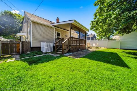 1628 Longwood Drive Mayfield Heights OH 44124