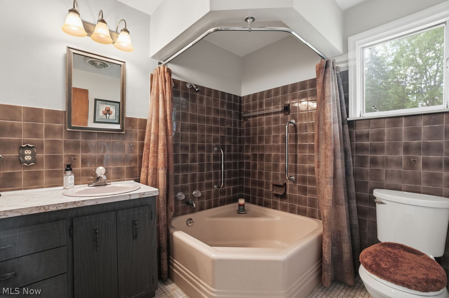 8134 Mentor Avenue Mentor OH 44060