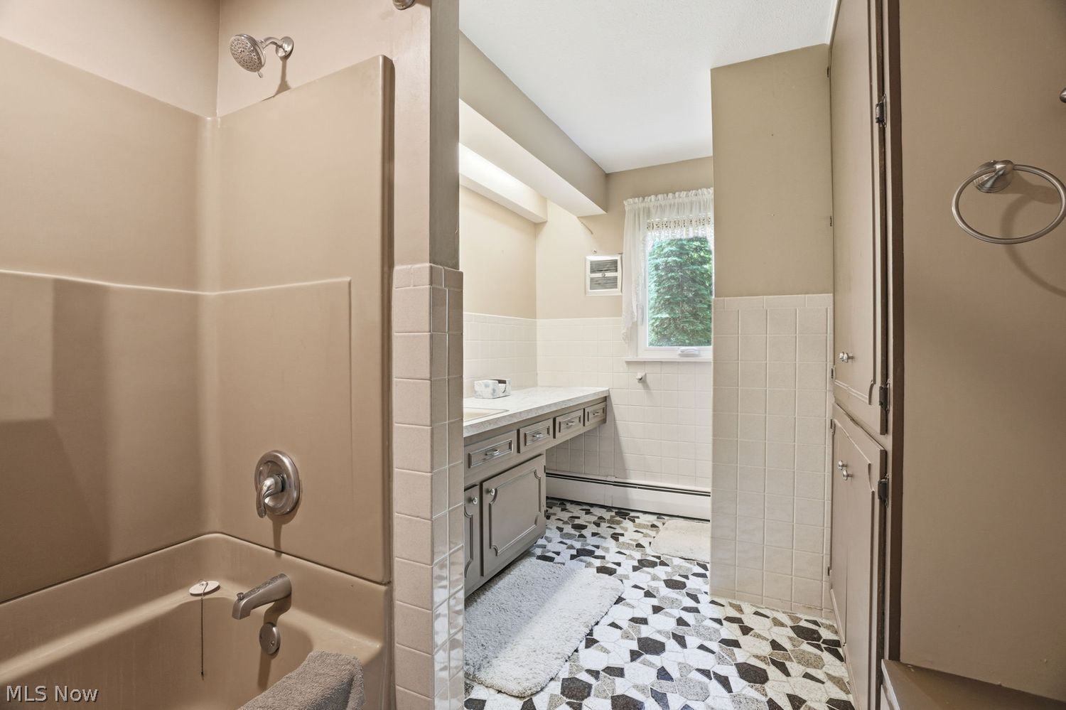 8134 Mentor Avenue Mentor OH 44060