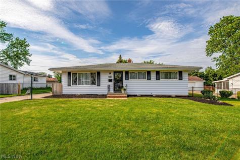 10340 Terrace Court Parma OH 44130