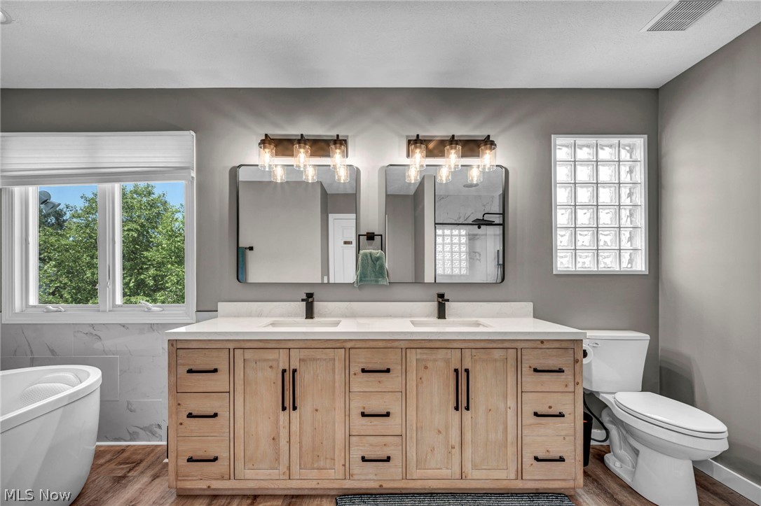 1207 Pennyroyal Circle Medina OH 44256