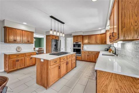 1207 Pennyroyal Circle Medina OH 44256