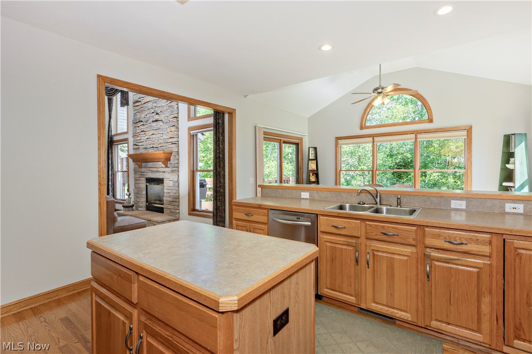 7496 Berkeley Lane North Royalton OH 44133