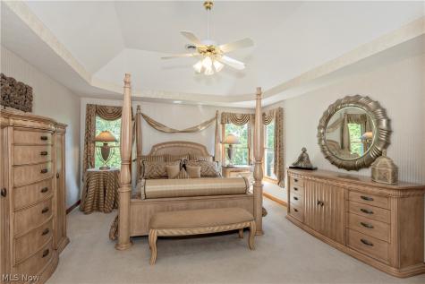 7496 Berkeley Lane North Royalton OH 44133