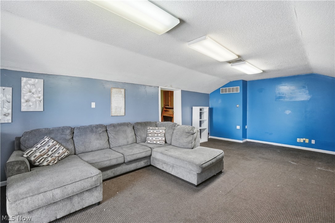 503 Woodbine Avenue Willard OH 44890